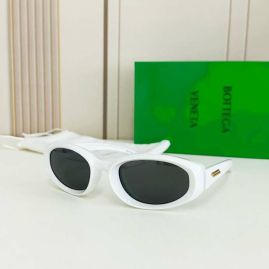 Picture of Bottega Veneta Sunglasses _SKUfw50080947fw